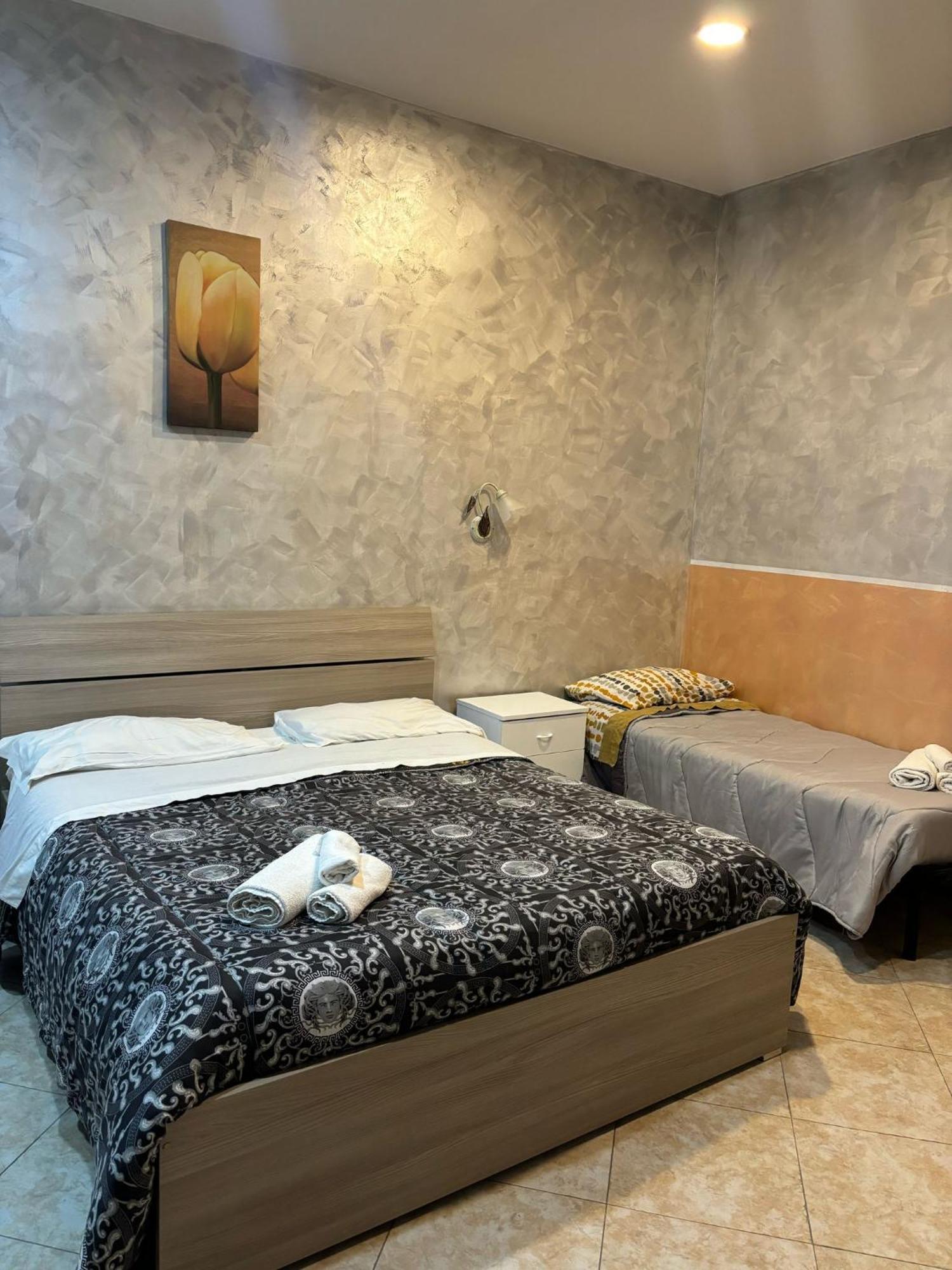 San Gaetano Bed Hotel Nápoles Exterior foto